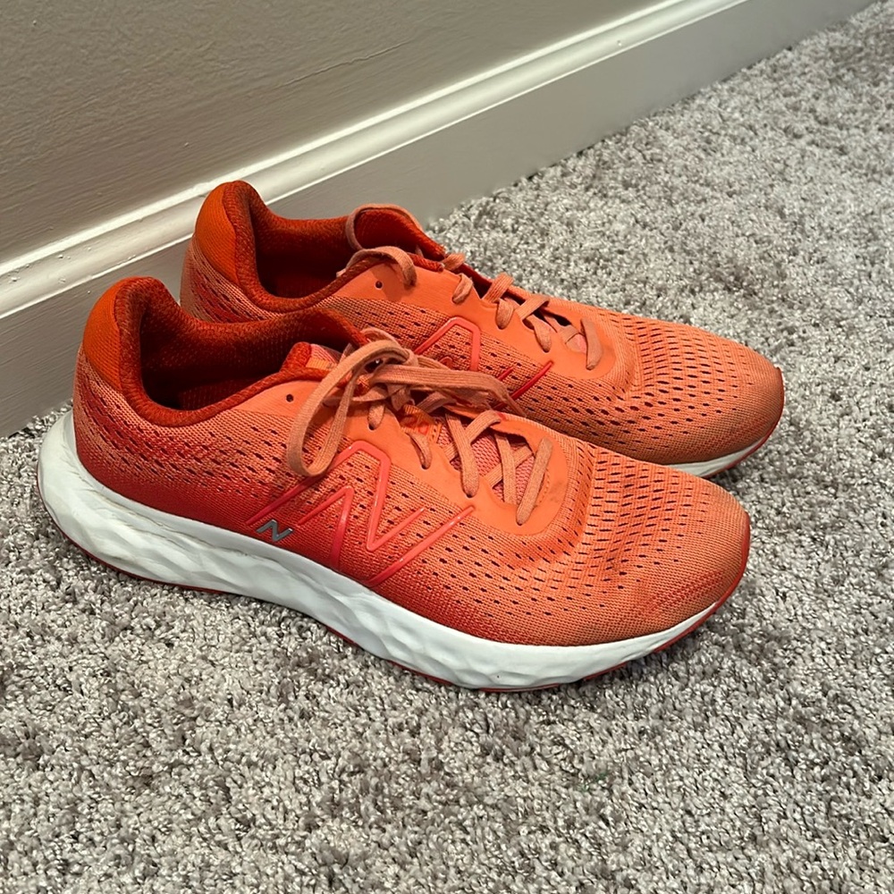 New Balance 520 - Size 11 - Good Condition